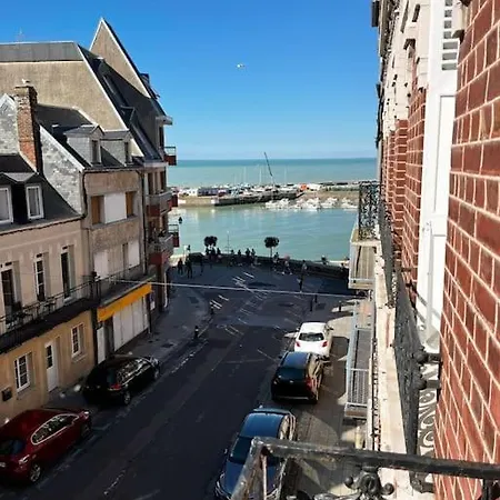 La Capitainerie *